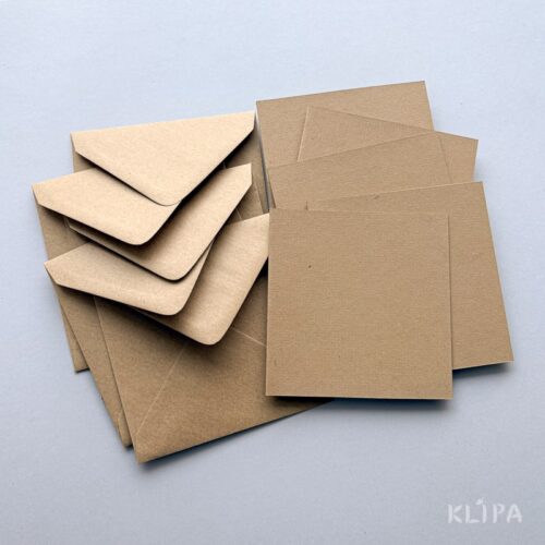 Set plicuri maro reciclate patrate si baza felicitare kraft reciclat